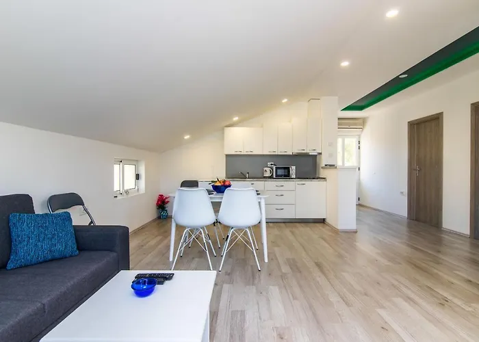 Apartment Loro