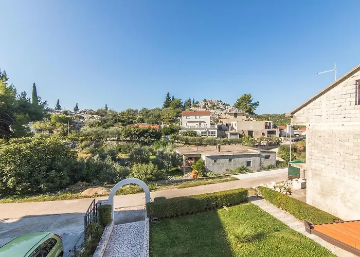 Apartment Loro *