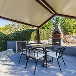 Loro Apartment