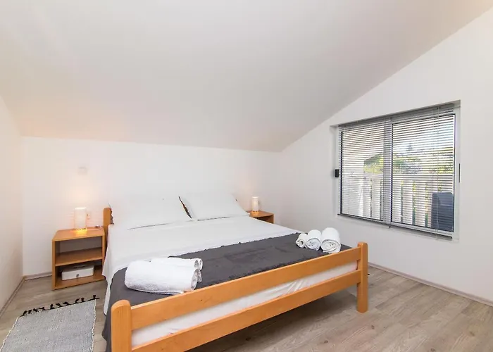Loro Apartment Ploce (Dubrovnik-Neretva)